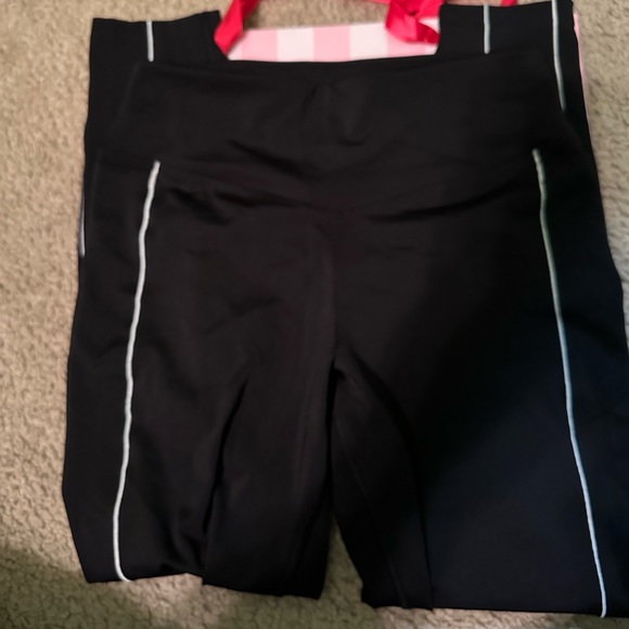 PINK Ultimate leggings with reflective strip - Picture 2 of 3